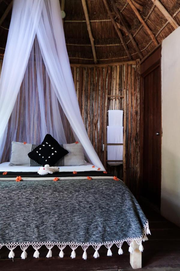 Manglex Eco Hotel 툴룸 외부 사진